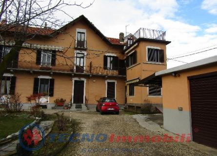 Appartamento Lanzo Torinese foto 1
