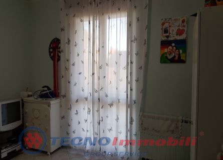 Appartamento Front foto 10