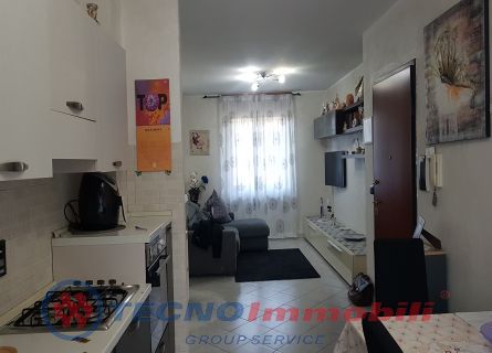 Appartamento Front foto 2