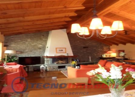 Villa Frazione Collina, Saint-Pierre,  - TecnoimmobiliGroup