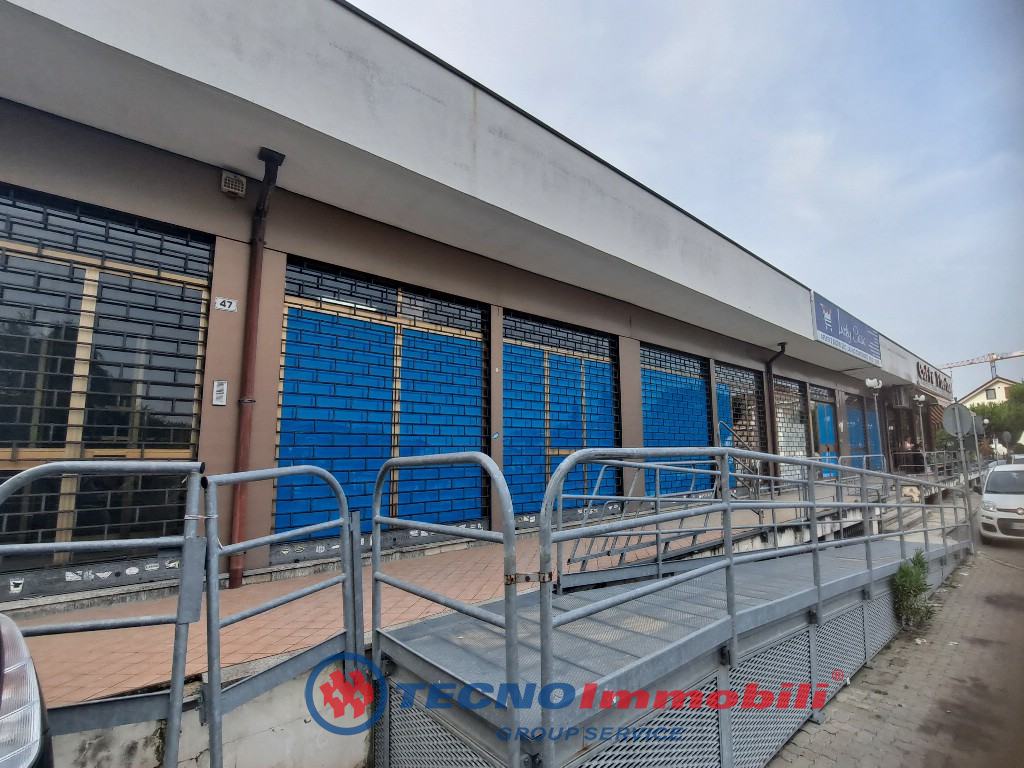 Locale commerciale Via Lombardore, Leini - TecnoimmobiliGroup