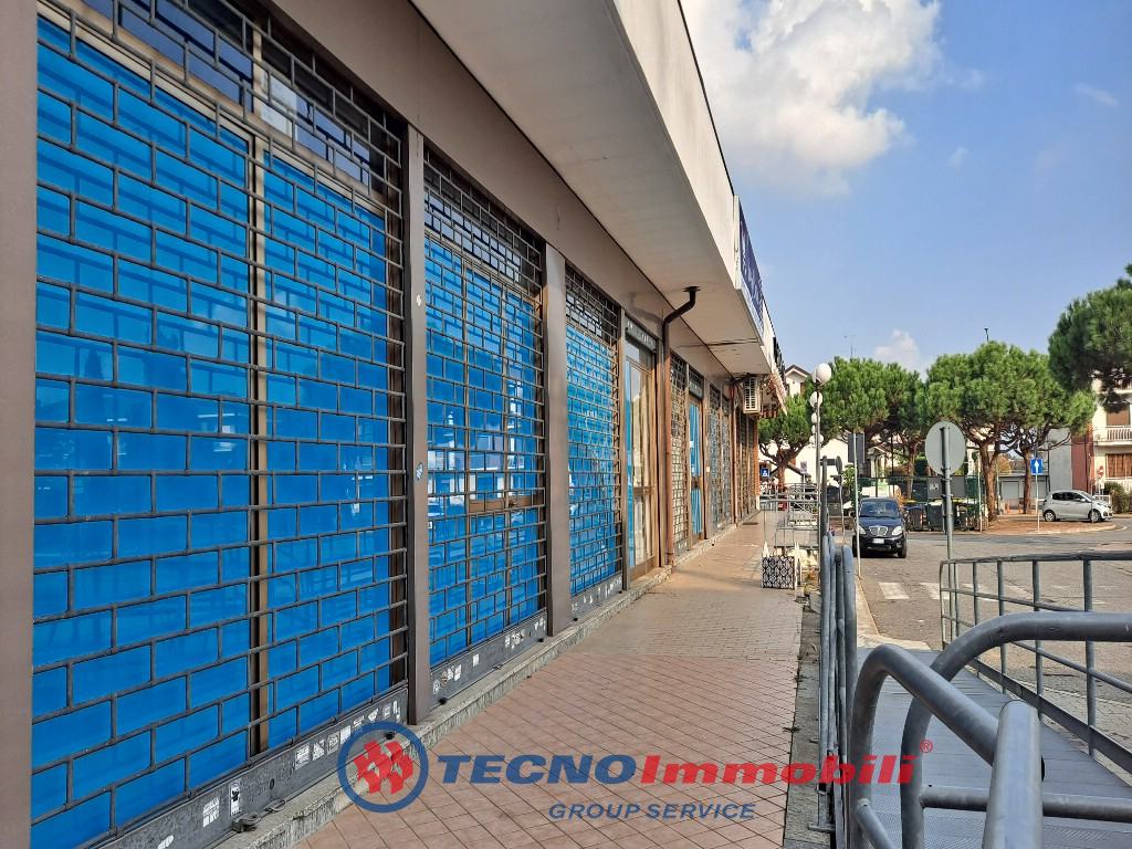 Locale commerciale Via Lombardore, Leini - TecnoimmobiliGroup