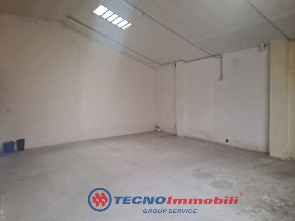 Magazzino Via Alessandro Volta, Settimo Torinese - TecnoimmobiliGroup