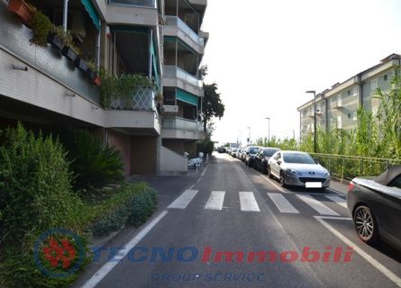 Garage/Box auto Viale Martiri della Libertà, Loano - TecnoimmobiliGroup